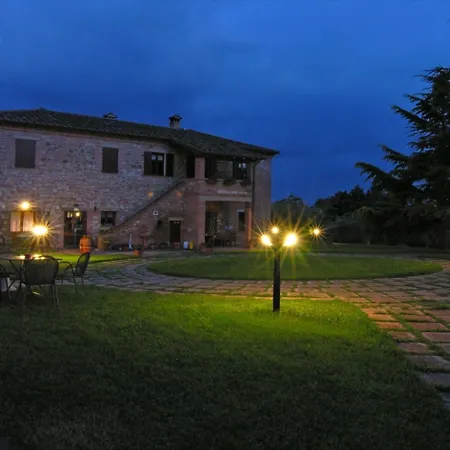 Apartman Rosehip With Shared Pool